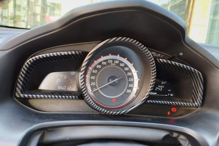 Used Mazda 3 Axela 2016 Sedan 1.5L Automatic Comfort Model Instrument Cluster