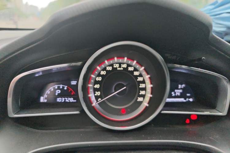 Used Mazda 3 Axela 2016 Sedan 1.5L Automatic Luxury Model Instrument Cluster