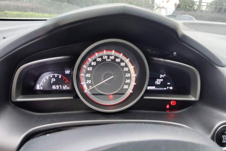 Used Mazda 3 Axela 2016 Sedan 1.5L Automatic Comfort Model Instrument Cluster