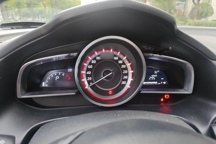 Used Mazda 3 Axela 2016 Sedan 1.5L Automatic Luxury Model Instrument Cluster