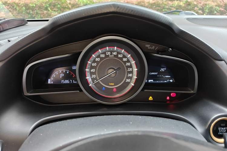 Used Mazda 3 Axela 2016 Sedan 1.5L Automatic Comfort Model Instrument Cluster