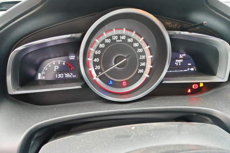 Used Mazda 3 Axela 2016 Sedan 1.5L Automatic Comfort Model Instrument Cluster