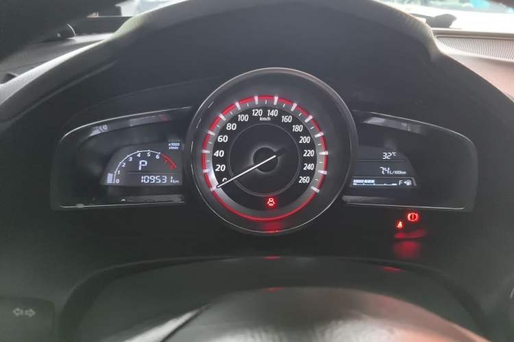 Used Mazda 3 Axela 2016 Sedan 1.5L Automatic Comfort Model Instrument Cluster
