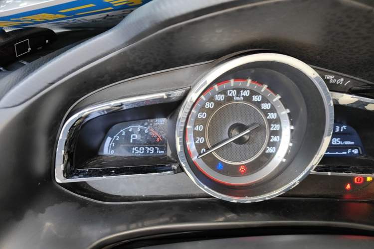 Used Mazda 3 Axela 2016 Hatchback 1.5L Automatic Comfort Model Instrument Cluster