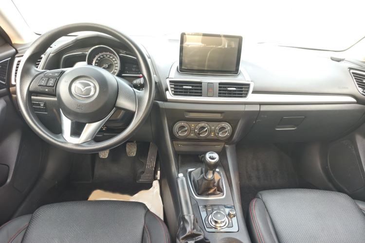 Used Mazda 3 Axela 2016 Sedan 1.5L Manual Comfort Model Interior 8