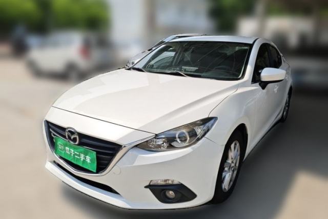 Used Mazda 3 Axela 2016 Sedan 1.5L Automatic Comfort Model