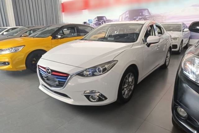 Used Mazda 3 Axela 2016 Sedan 1.5L Automatic Luxury Model