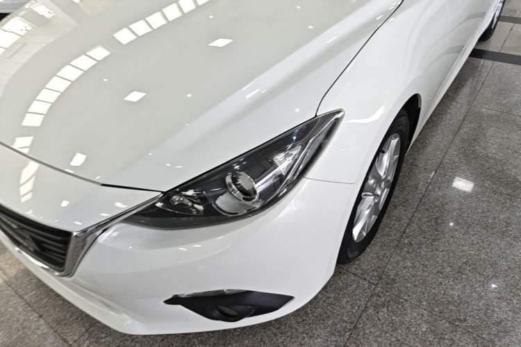 Used Mazda 3 Axela 2016 Sedan 1.5L Automatic Comfort Model Left Front Headlight