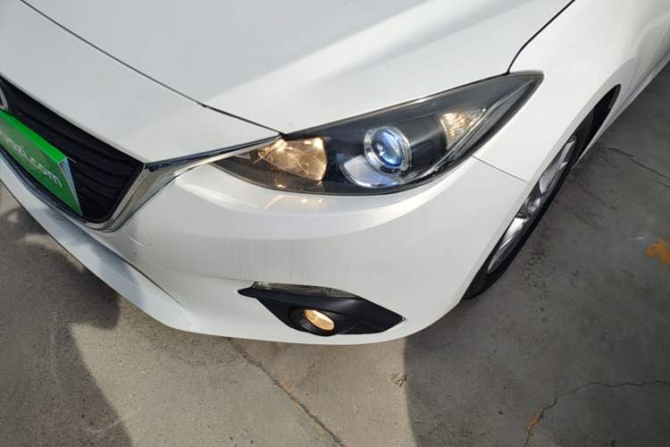 Used Mazda 3 Axela 2016 Sedan 1.5L Automatic Comfort Model Left Front Headlight