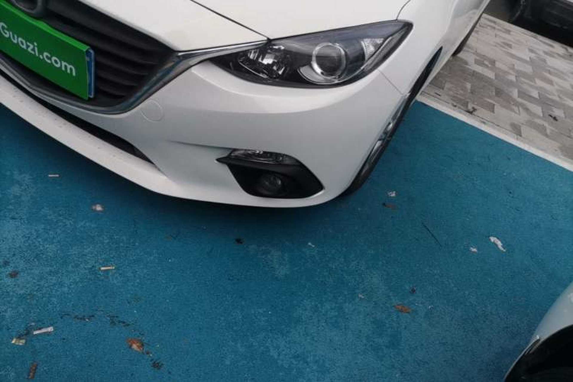 Used Mazda 3 Axela 2016 Sedan 1.5L Manual Comfort Model Left Front Headlight