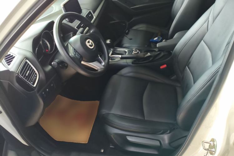 Used Mazda 3 Axela 2016 Sedan 1.5L Automatic Comfort Model Left Front Seat