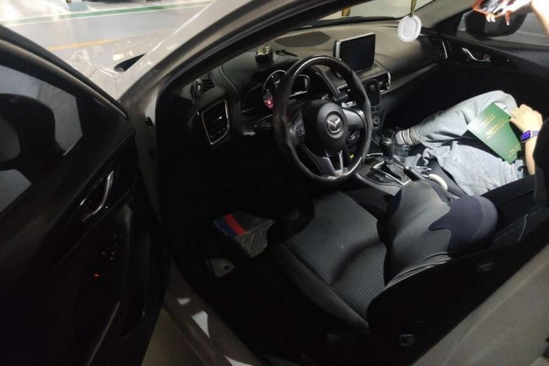 Used Mazda 3 Axela 2016 Sedan 1.5L Automatic Comfort Model Left Front Seat