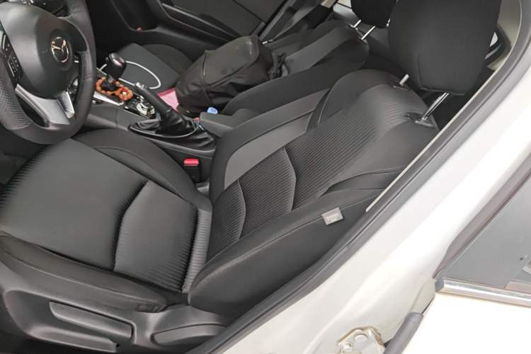 Used Mazda 3 Axela 2016 Sedan 1.5L Automatic Comfort Model Left Front Seat