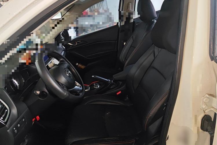 Used Mazda 3 Axela 2016 Sedan 1.5L Automatic Comfort Model Left Front Seat