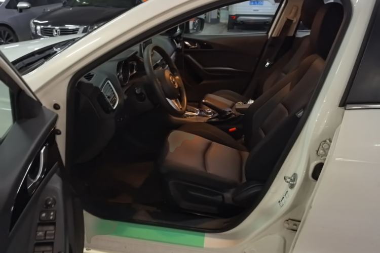 Used Mazda 3 Axela 2016 Sedan 1.5L Automatic Luxury Model Left Front Seat