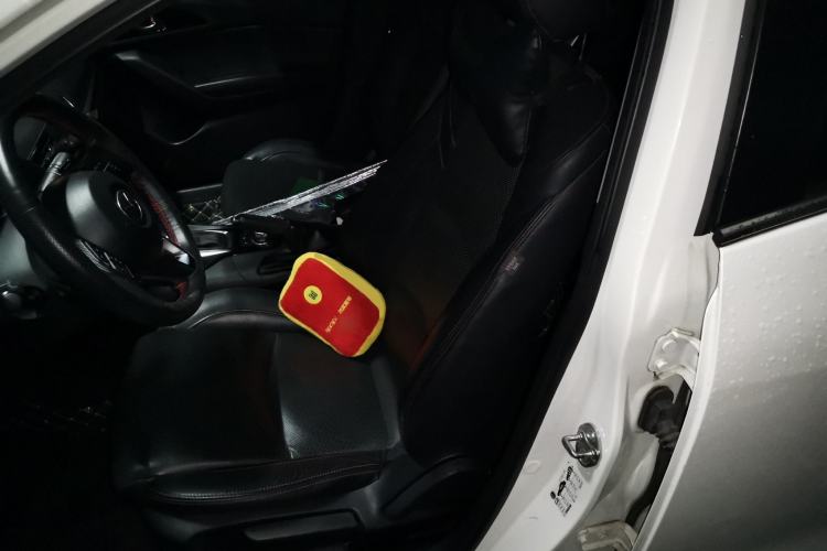 Used Mazda 3 Axela 2016 Hatchback 2.0L Automatic Flagship Model Left Front Seat