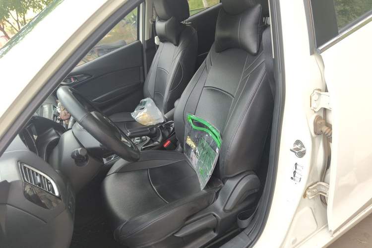 Used Mazda 3 Axela 2016 Sedan 1.5L Automatic Comfort Model Left Front Seat