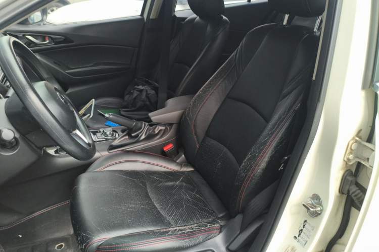Used Mazda 3 Axela 2016 Hatchback 1.5L Automatic Luxury Model Left Front Seat