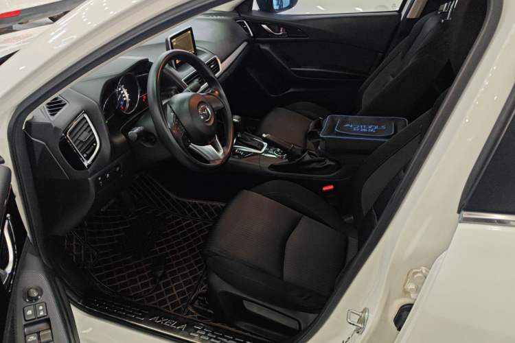 Used Mazda 3 Axela 2016 Sedan 1.5L Automatic Luxury Model Left Front Seat