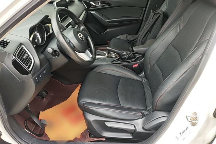 Used Mazda 3 Axela 2016 Sedan 1.5L Automatic Comfort Model Left Front Seat