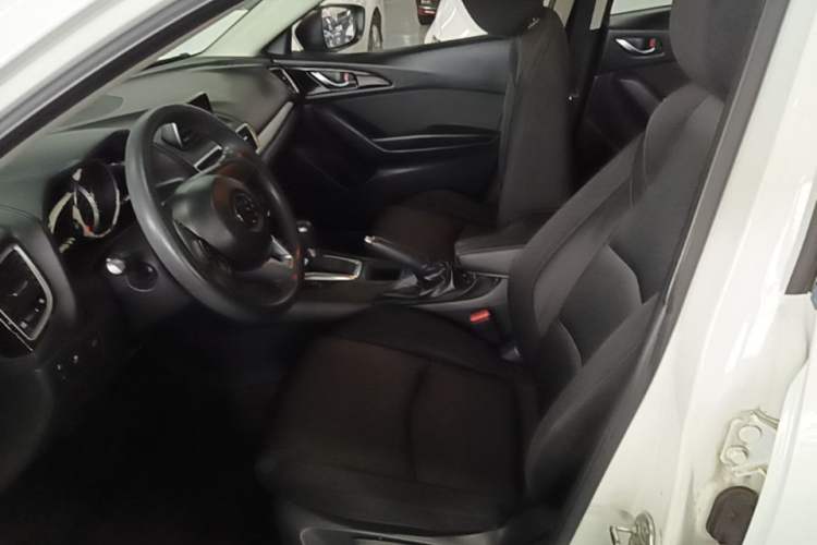 Used Mazda 3 Axela 2016 Sedan 1.5L Automatic Comfort Model Left Front Seat