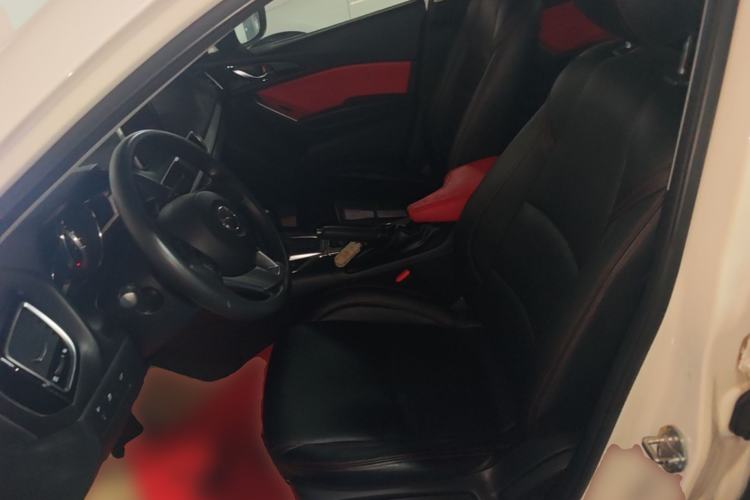 Used Mazda 3 Axela 2016 Sedan 1.5L Automatic Comfort Model Left Front Seat