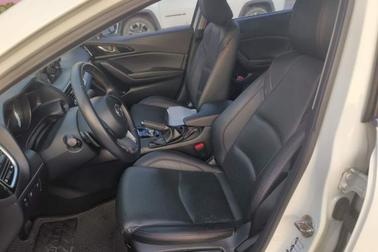 Used Mazda 3 Axela 2016 Sedan 2.0L Automatic Sport Model Left Front Seat
