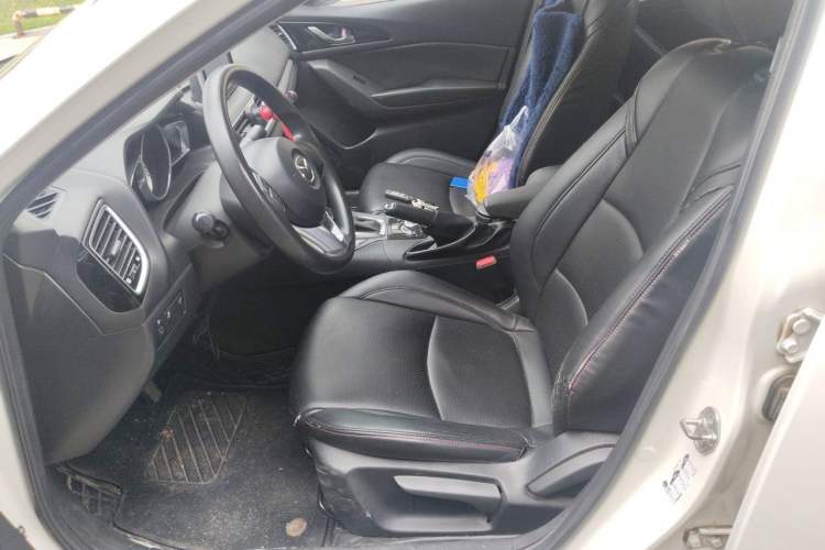 Used Mazda 3 Axela 2016 Sedan 1.5L Automatic Comfort Model Left Front Seat