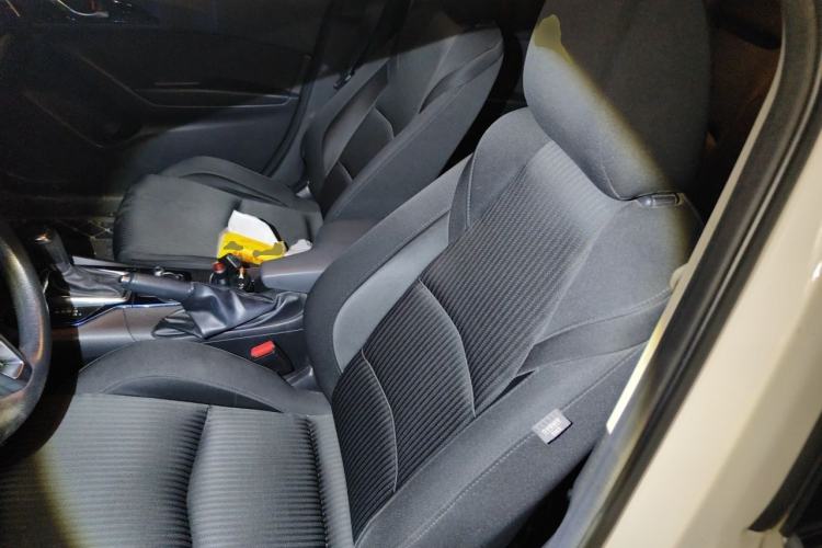 Used Mazda 3 Axela 2016 Sedan 1.5L Automatic Luxury Model Left Front Seat