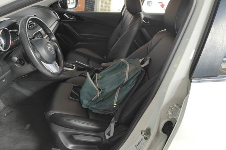 Used Mazda 3 Axela 2016 Hatchback 1.5L Automatic Comfort Model Left Front Seat