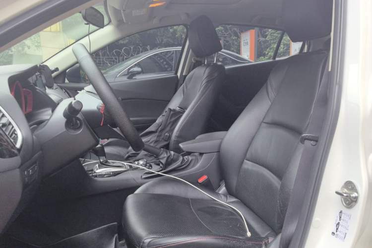Used Mazda 3 Axela 2016 Sedan 1.5L Automatic Luxury Model Left Front Seat