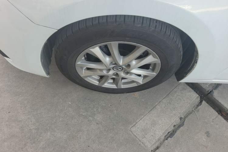 Used Mazda 3 Axela 2016 Sedan 1.5L Automatic Luxury Model Left Front Wheel Hub