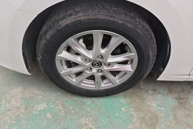 Used Mazda 3 Axela 2016 Sedan 1.5L Manual Luxury Model Left Front Wheel Hub