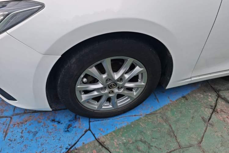 Used Mazda 3 Axela 2016 Sedan 1.5L Automatic Luxury Model Left Front Wheel Hub