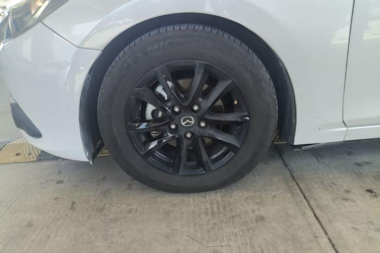 Used Mazda 3 Axela 2016 Sedan 1.5L Automatic Luxury Model Left Front Wheel Hub