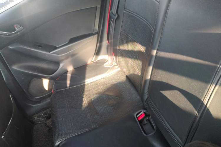 Used Mazda 3 Axela 2016 Sedan 1.5L Automatic Luxury Model Left Rear Seat