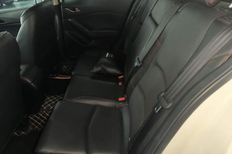 Used Mazda 3 Axela 2016 Hatchback 2.0L Automatic Flagship Model Left Rear Seat