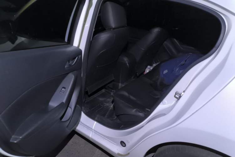 Used Mazda 3 Axela 2016 Sedan 1.5L Automatic Comfort Model Left Rear Seat