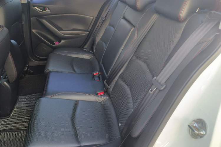 Used Mazda 3 Axela 2016 Sedan 2.0L Automatic Sport Model Left Rear Seat