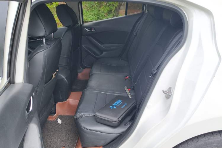 Used Mazda 3 Axela 2016 Sedan 1.5L Automatic Luxury Model Left Rear Seat