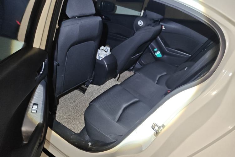 Used Mazda 3 Axela 2016 Sedan 1.5L Automatic Comfort Model Left Rear Seat