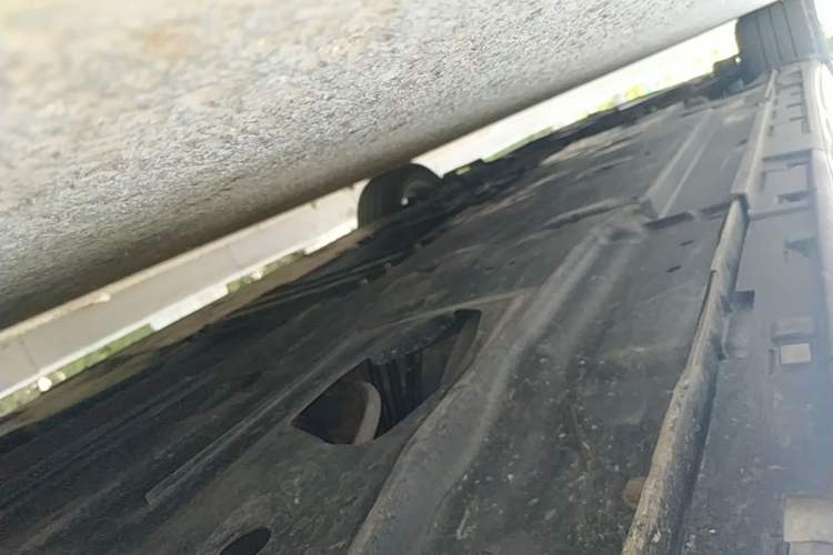 Used Mazda 3 Axela 2016 Sedan 1.5L Automatic Comfort Model Left Side Sill