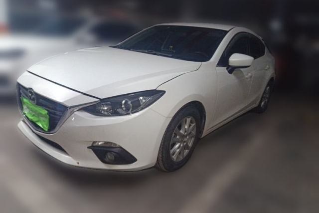 Used Mazda 3 Axela 2016 Sedan 1.5L Automatic Comfort Model