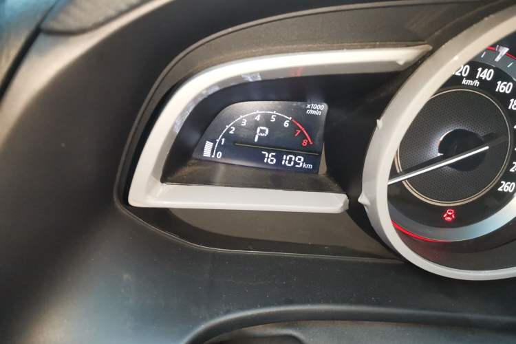 Used Mazda 3 Axela 2016 Sedan 1.5L Automatic Luxury Model Odometer Close Up