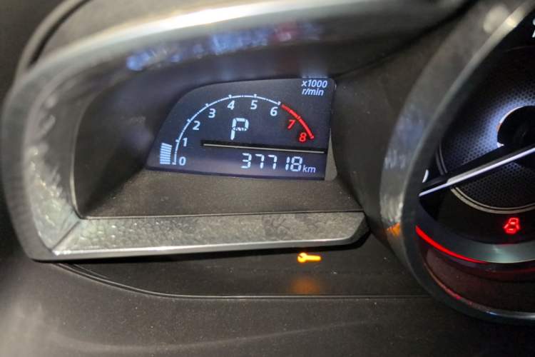Used Mazda 3 Axela 2016 Sedan 1.5L Automatic Luxury Model Odometer Close Up