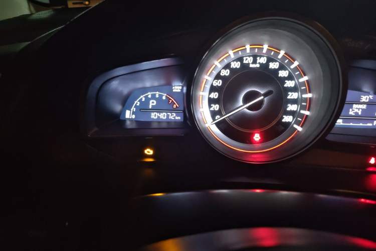 Used Mazda 3 Axela 2016 Sedan 1.5L Automatic Comfort Model Odometer Close Up