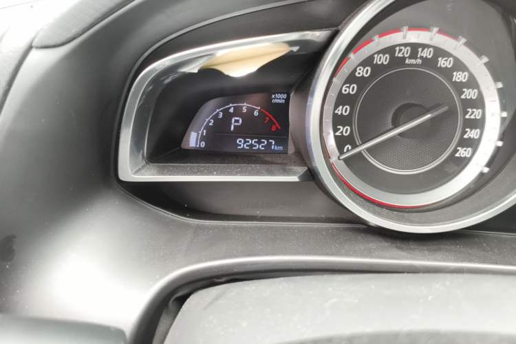 Used Mazda 3 Axela 2016 Hatchback 1.5L Automatic Luxury Model Odometer Close Up
