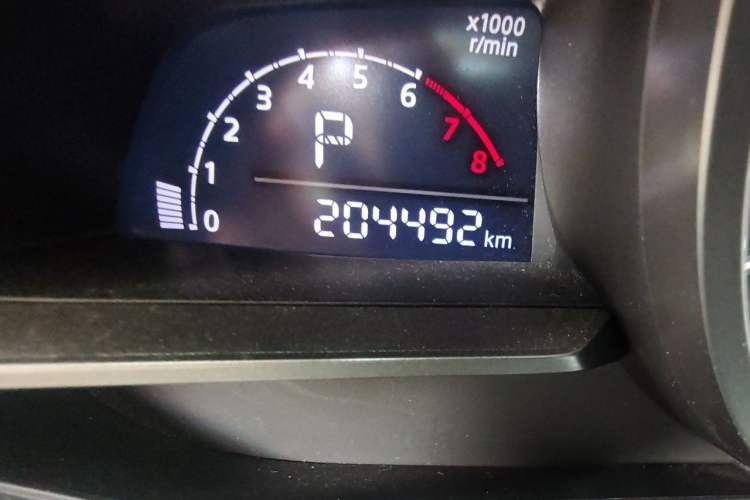 Used Mazda 3 Axela 2016 Sedan 1.5L Automatic Comfort Model Odometer Close Up
