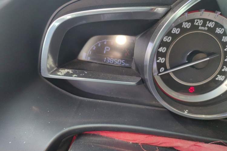 Used Mazda 3 Axela 2016 Sedan 2.0L Automatic Sport Model Odometer Close Up