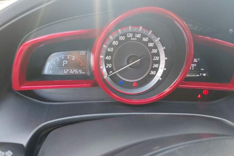 Used Mazda 3 Axela 2016 Sedan 1.5L Automatic Comfort Model Odometer Close Up